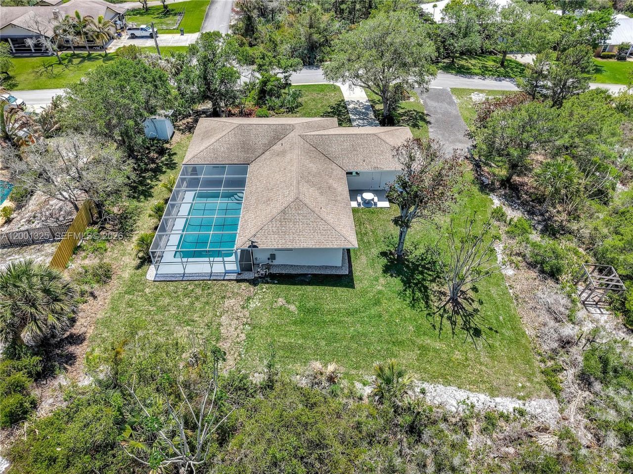 9125 SE Karin St, Hobe Sound, FL 33455 Photo