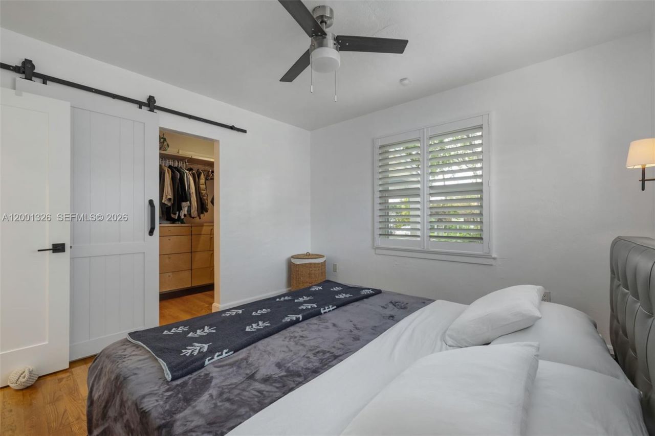 6382 SW 38th St, Miami, FL 33155 Photo