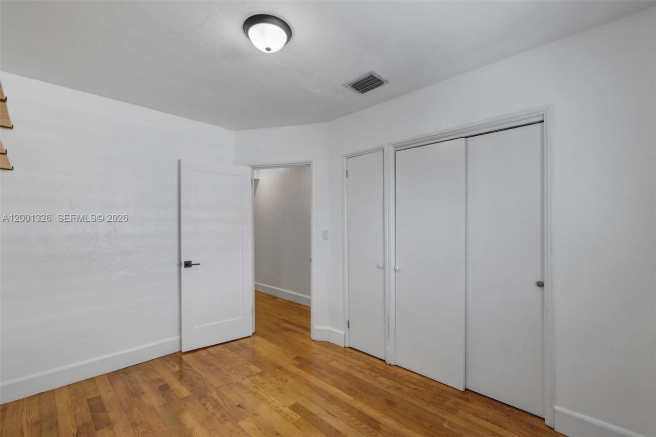 6382 SW 38th St, Miami, FL 33155 Photo