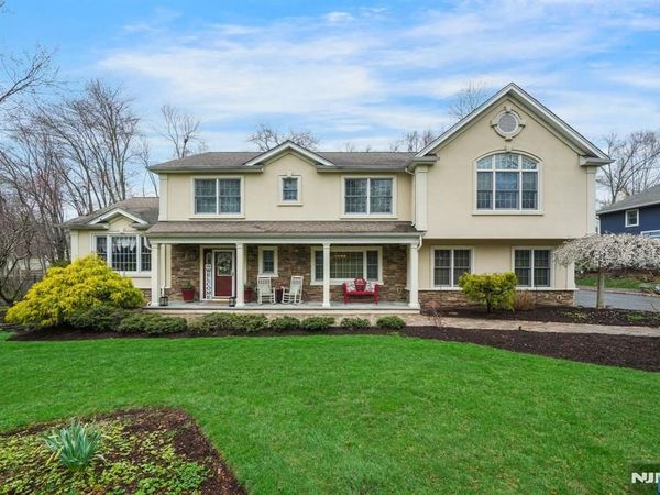 4 Salter Drive, Montville Township, NJ 07045