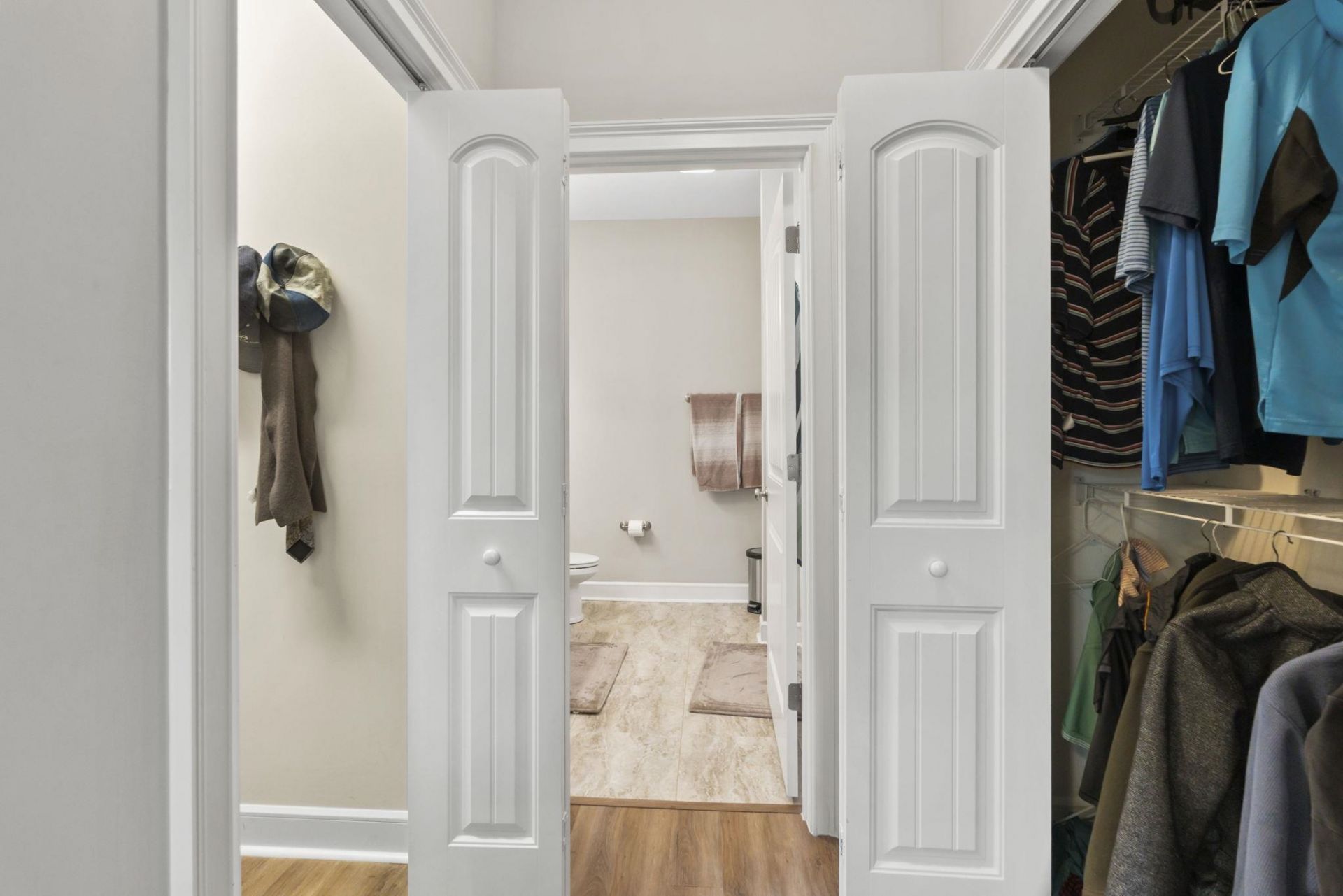 532 Whiddy Loop Photo 18