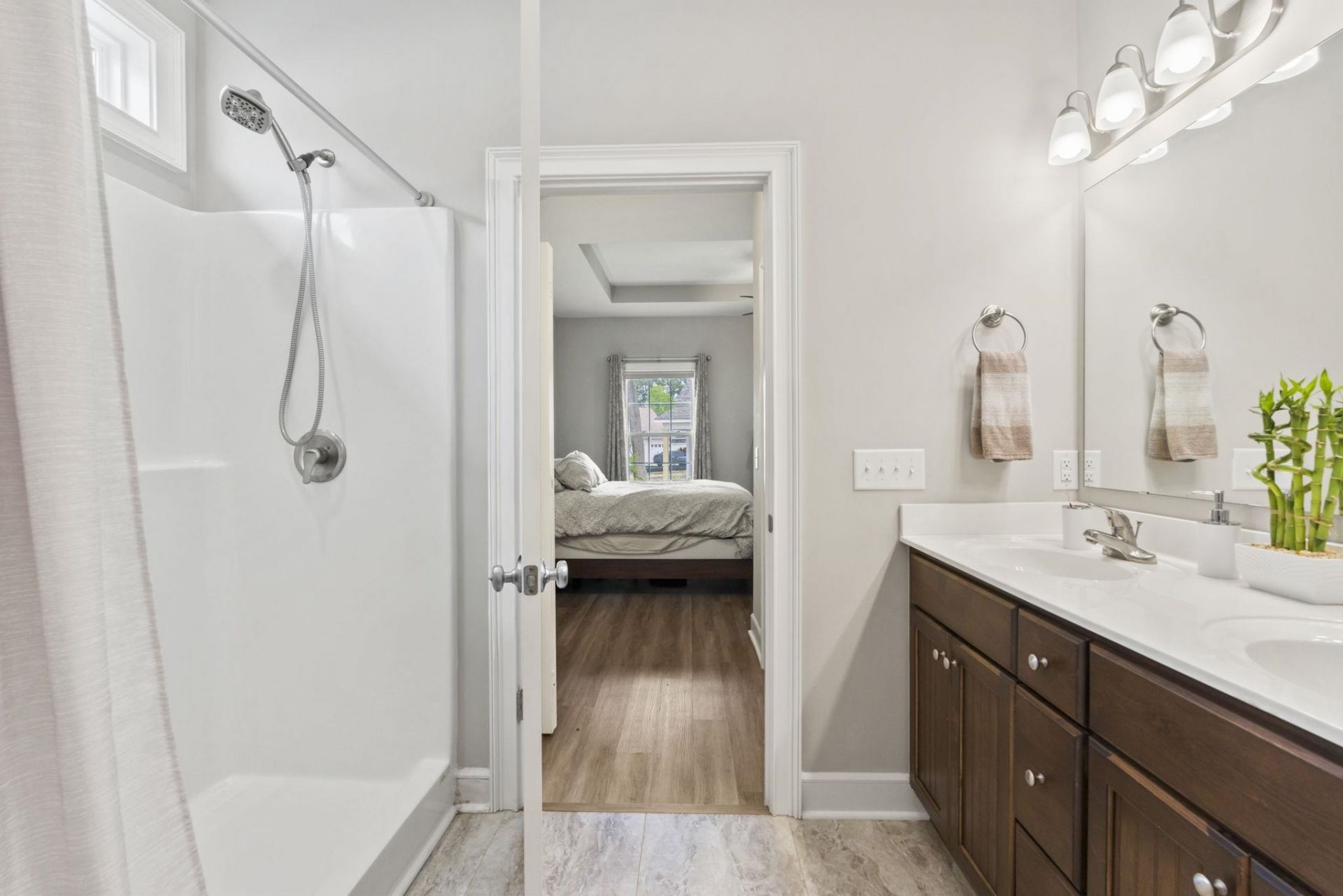 532 Whiddy Loop Photo 19