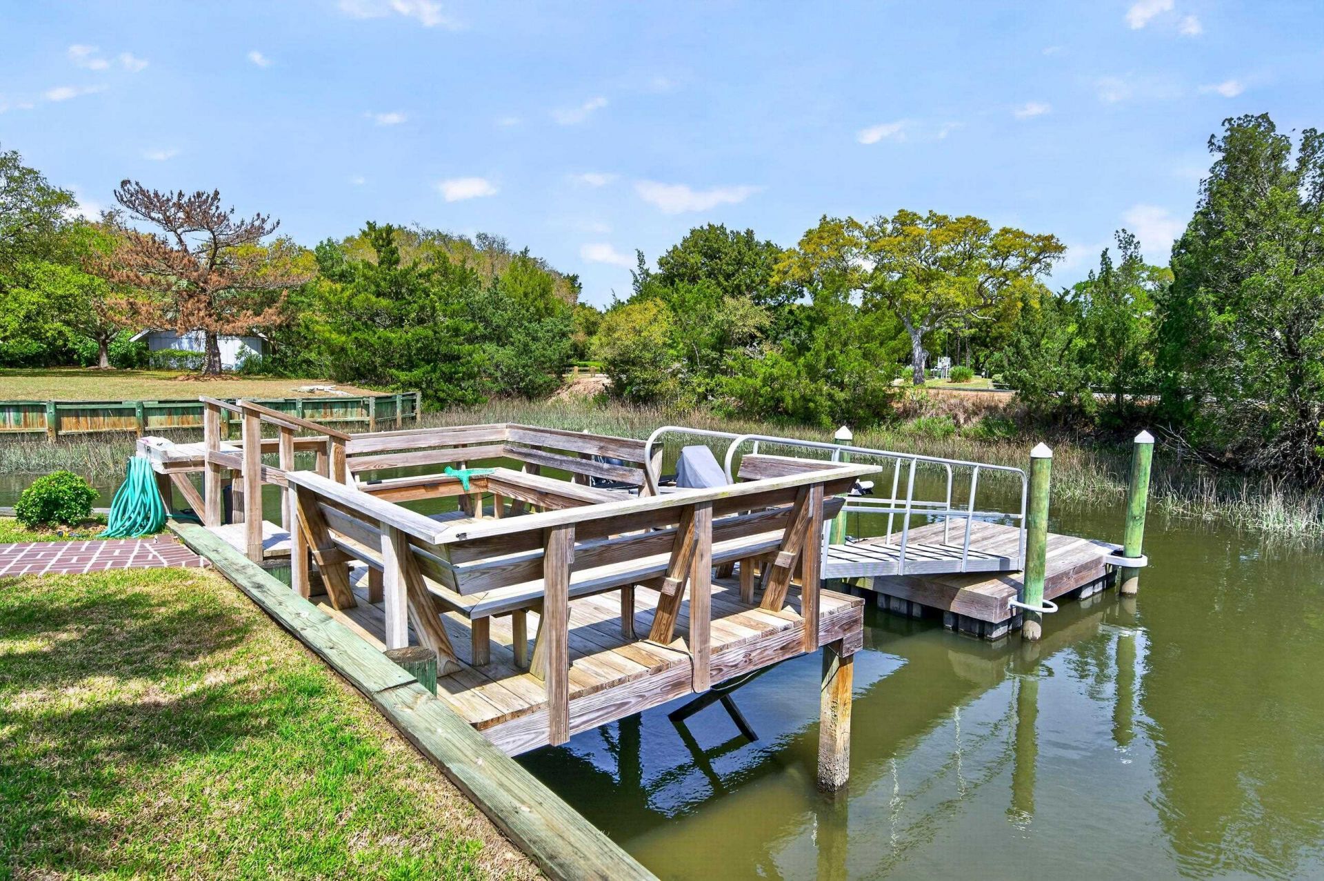 60 Seawind Ct. Photo 36