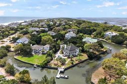 60 Seawind Ct. photo 4