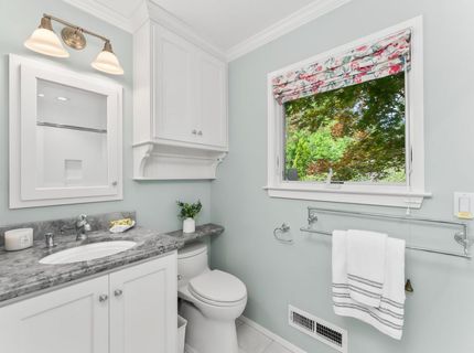 8445 Royall Oaks Dr, Granite Bay, CA 95746 Photo