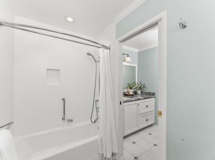 8445 Royall Oaks Dr, Granite Bay, CA 95746 Photo