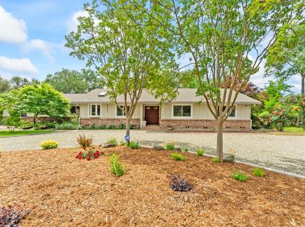 8445 Royall Oaks Dr, Granite Bay, CA 95746 Photo