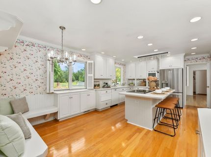 8445 Royall Oaks Dr, Granite Bay, CA 95746 Photo