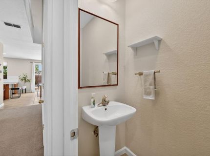 2142 Arnold Drive, Rocklin, CA 95765 Photo