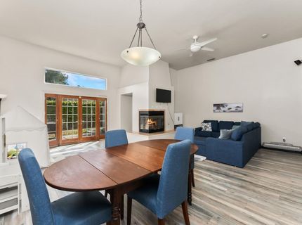 6426 Noble House Ct, Elk Grove, CA 95758 Photo