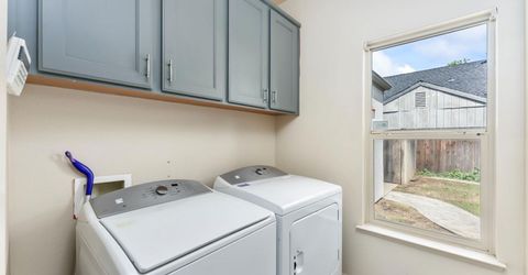 6426 Noble House Ct, Elk Grove, CA 95758 Photo