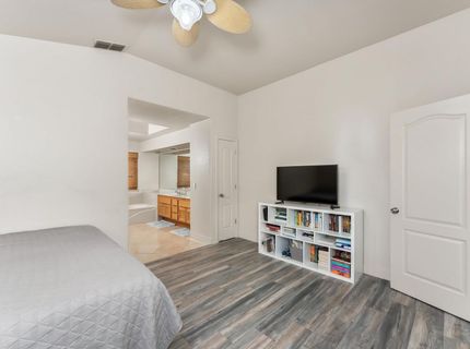 6426 Noble House Ct, Elk Grove, CA 95758 Photo