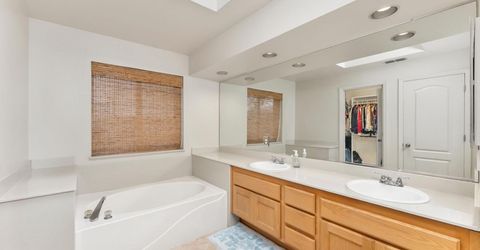 6426 Noble House Ct, Elk Grove, CA 95758 Photo