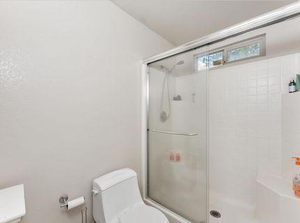 6426 Noble House Ct, Elk Grove, CA 95758 Photo