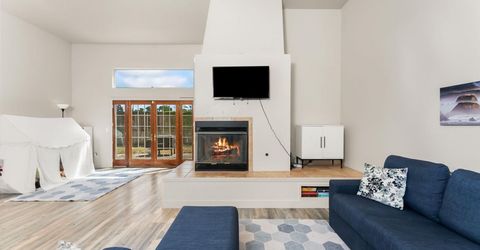 6426 Noble House Ct, Elk Grove, CA 95758 Photo