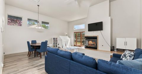 6426 Noble House Ct, Elk Grove, CA 95758 Photo