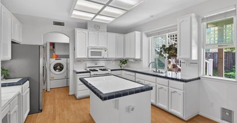 8822 Breaker Point Ct, Elk Grove, CA 95758 Photo