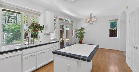 8822 Breaker Point Ct, Elk Grove, CA 95758 Photo