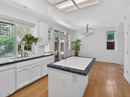 8822 Breaker Point Ct, Elk Grove, CA 95758 Photo