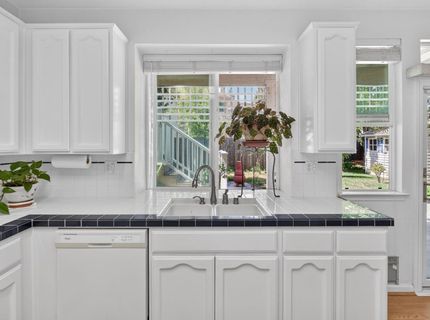 8822 Breaker Point Ct, Elk Grove, CA 95758 Photo