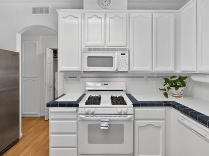 8822 Breaker Point Ct, Elk Grove, CA 95758 Photo