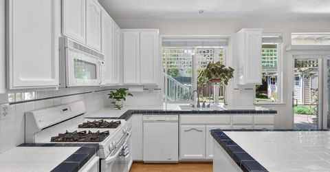 8822 Breaker Point Ct, Elk Grove, CA 95758 Photo