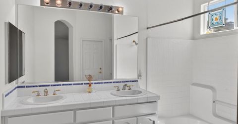 8822 Breaker Point Ct, Elk Grove, CA 95758 Photo