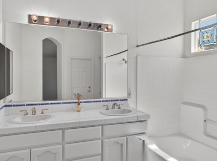 8822 Breaker Point Ct, Elk Grove, CA 95758 Photo