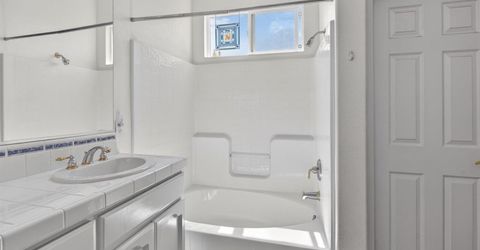 8822 Breaker Point Ct, Elk Grove, CA 95758 Photo