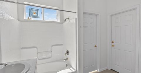 8822 Breaker Point Ct, Elk Grove, CA 95758 Photo