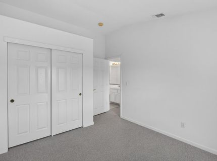 8822 Breaker Point Ct, Elk Grove, CA 95758 Photo