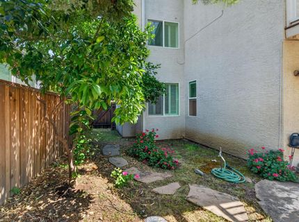 8822 Breaker Point Ct, Elk Grove, CA 95758 Photo