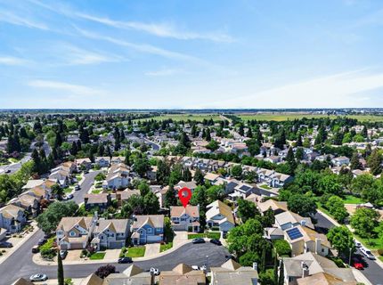 8822 Breaker Point Ct, Elk Grove, CA 95758 Photo