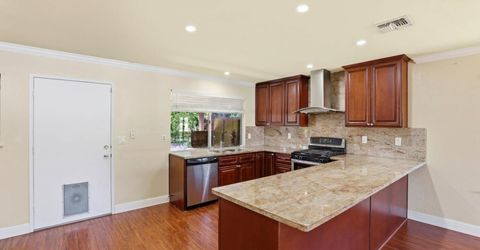 7932 Sunrise Greens Dr, Sacramento, CA 95828 Photo