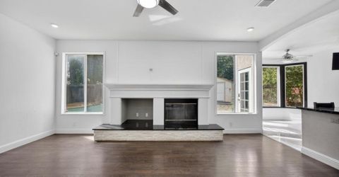 9223 Camden Lake Way, Elk Grove, CA 95624 Photo