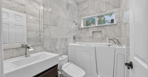 9223 Camden Lake Way, Elk Grove, CA 95624 Photo