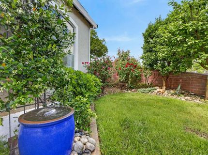 9223 Camden Lake Way, Elk Grove, CA 95624 Photo