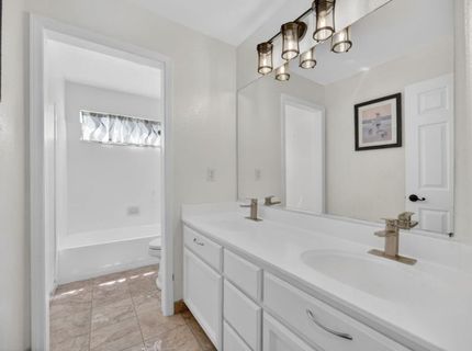 9223 Camden Lake Way, Elk Grove, CA 95624 Photo