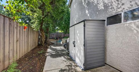 9223 Camden Lake Way, Elk Grove, CA 95624 Photo