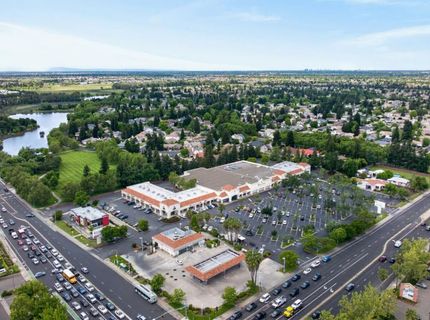 9223 Camden Lake Way, Elk Grove, CA 95624 Photo