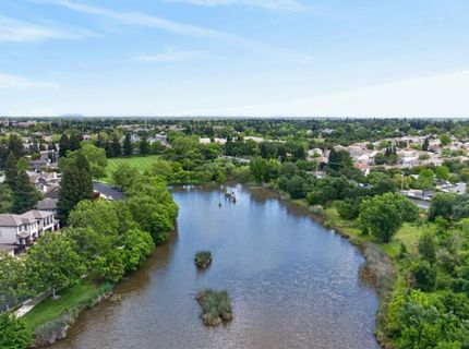 9223 Camden Lake Way, Elk Grove, CA 95624 Photo