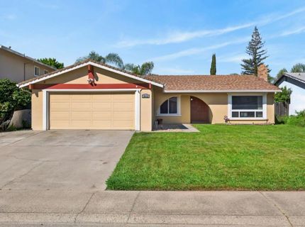 2612 Stonehaven Dr, Sacramento, CA 95827 Photo