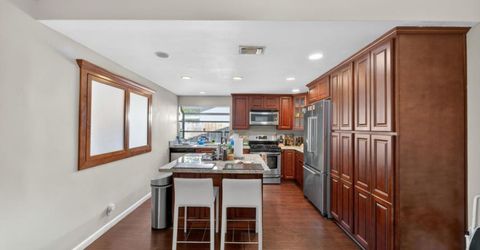 2612 Stonehaven Dr, Sacramento, CA 95827 Photo