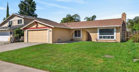 2612 Stonehaven Dr, Sacramento, CA 95827 Photo