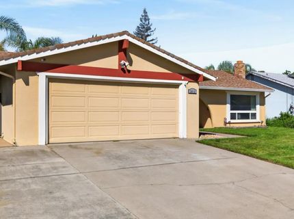 2612 Stonehaven Dr, Sacramento, CA 95827 Photo