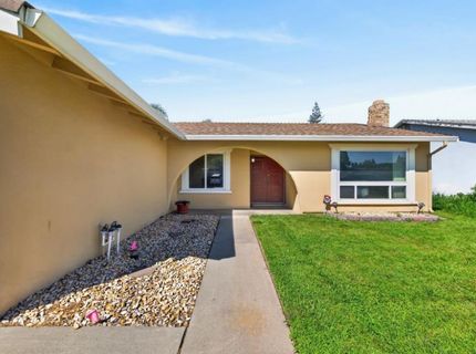 2612 Stonehaven Dr, Sacramento, CA 95827 Photo