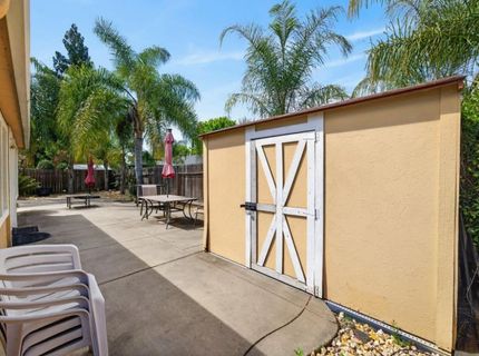 2612 Stonehaven Dr, Sacramento, CA 95827 Photo