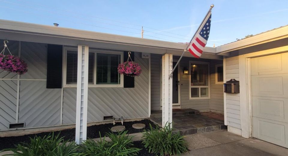 6929 Silverthorne Cir, Sacramento, CA 95842 Photo
