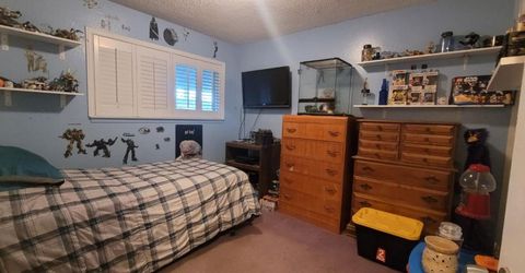 6929 Silverthorne Cir, Sacramento, CA 95842 Photo