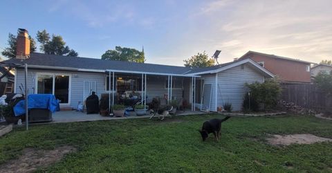 6929 Silverthorne Cir, Sacramento, CA 95842 Photo